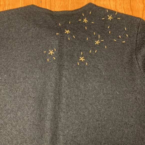 Talbots Angel zip cardigan. 100% wool. Size P. Absolutely beautiful sweater. EUC - Picture 9 of 9